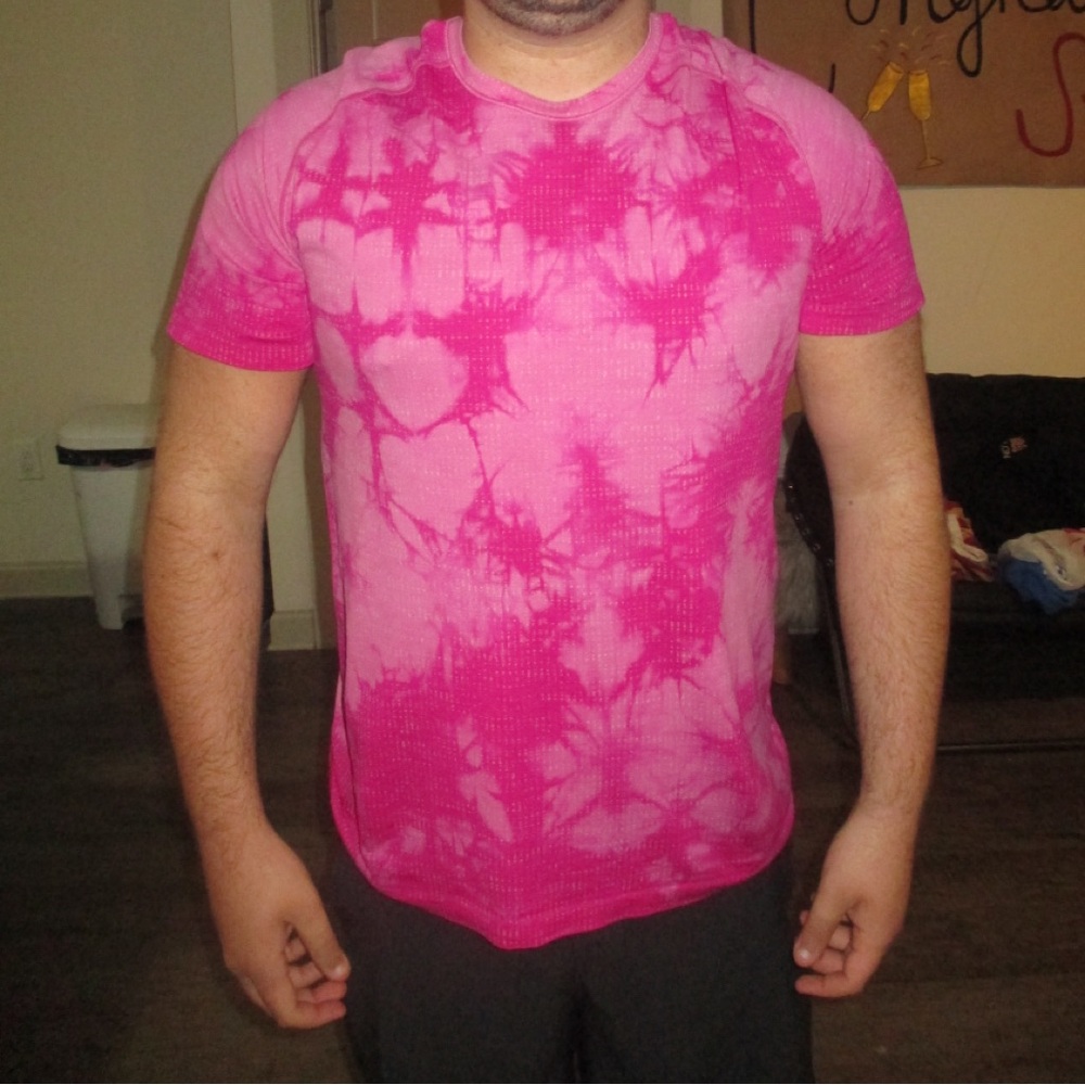 Men’s Lululemon 🍋 XL t-shirt